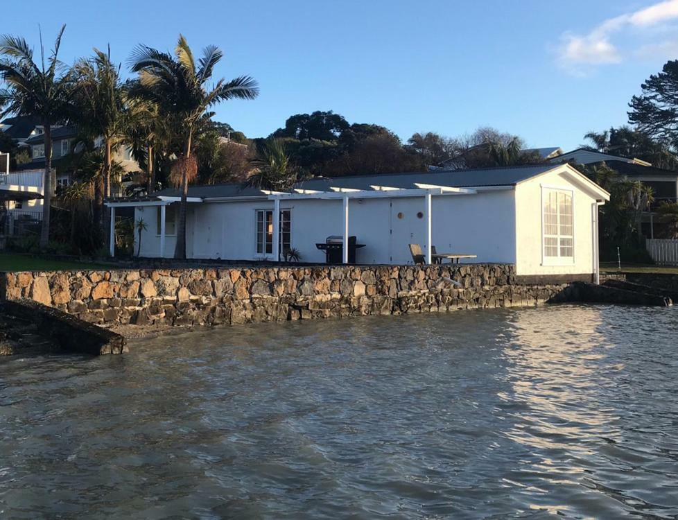The Boat House Hotel Auckland Exterior photo